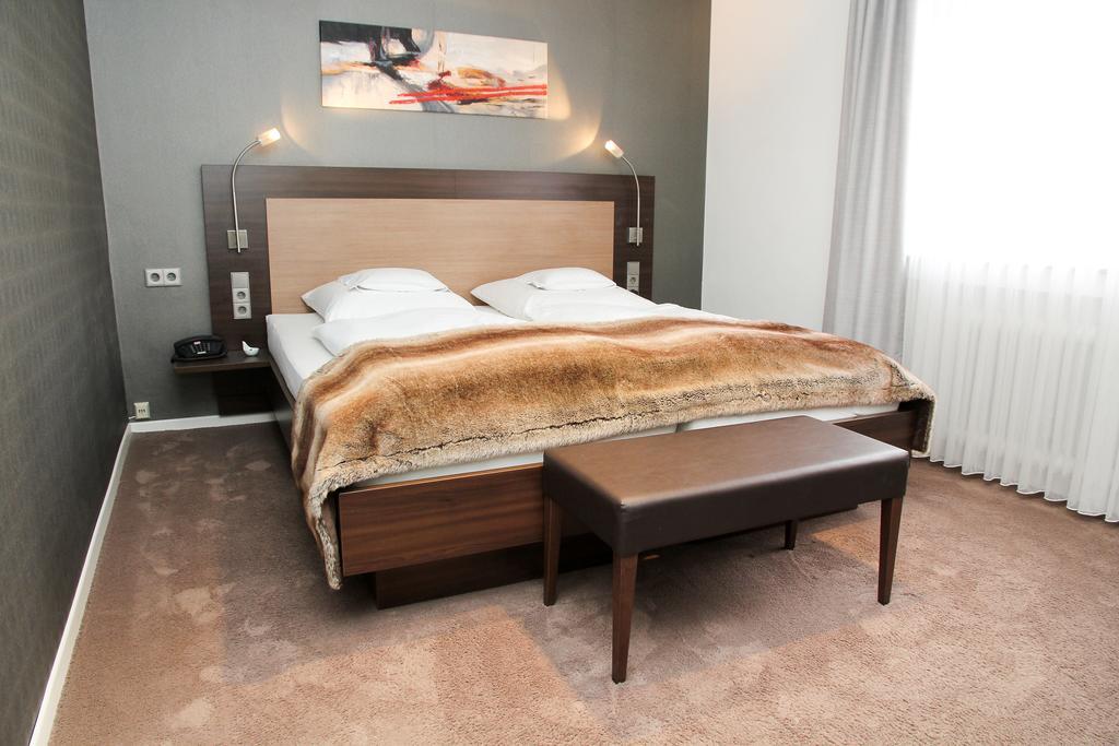 Hotel Vetter Nuertingen Room photo
